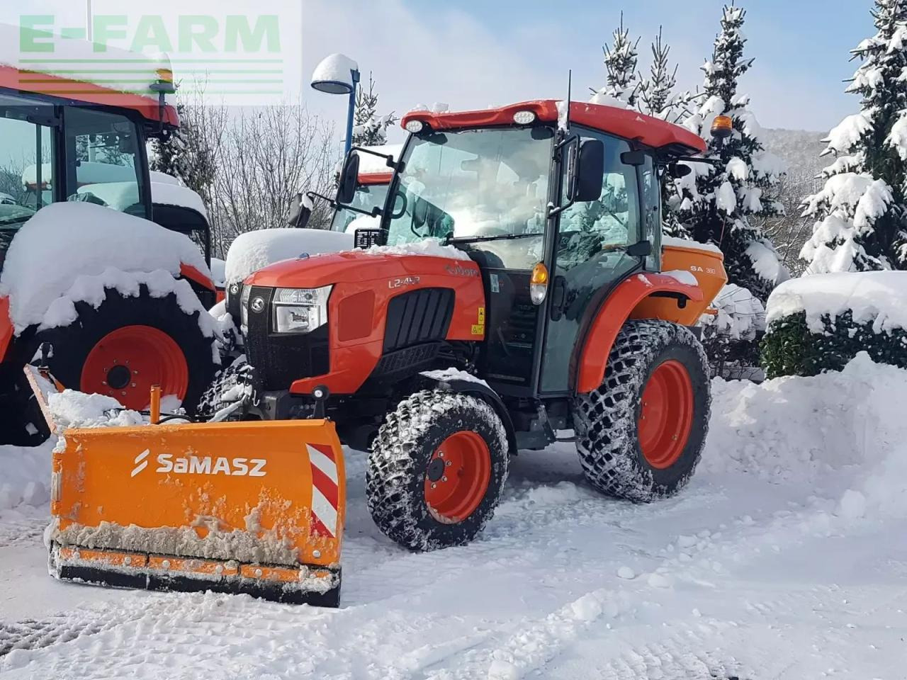 Kubota l2-452h cab winterdienstpaket ab 0,99% - Трактор: фото 4 Kubota l2-452h cab winterdienstpaket ab 0,99% - Трактор: фото 4