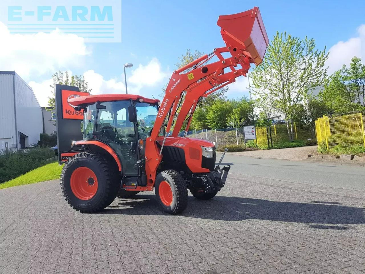 Kubota l2-622h cab - Трактор: фото 5 Kubota l2-622h cab - Трактор: фото 5