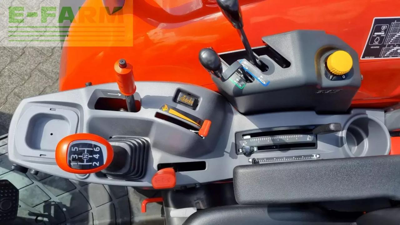Kubota m4-063 rops - Трактор: фото 4 Kubota m4-063 rops - Трактор: фото 4