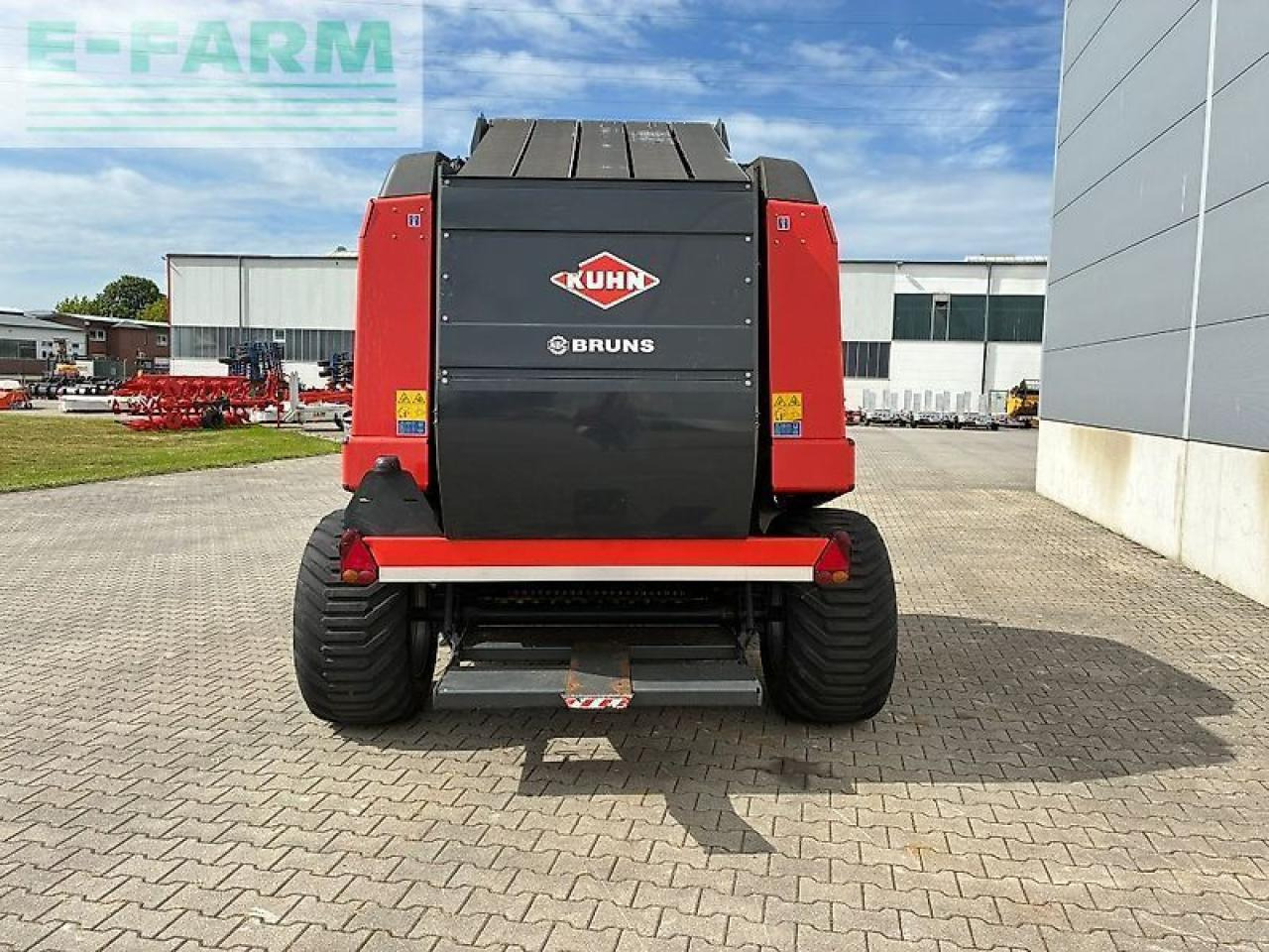 Kuhn vb 2295 oc 23 - Пресс-подборщик тюковый: фото 4 Kuhn vb 2295 oc 23 - Пресс-подборщик тюковый: фото 4