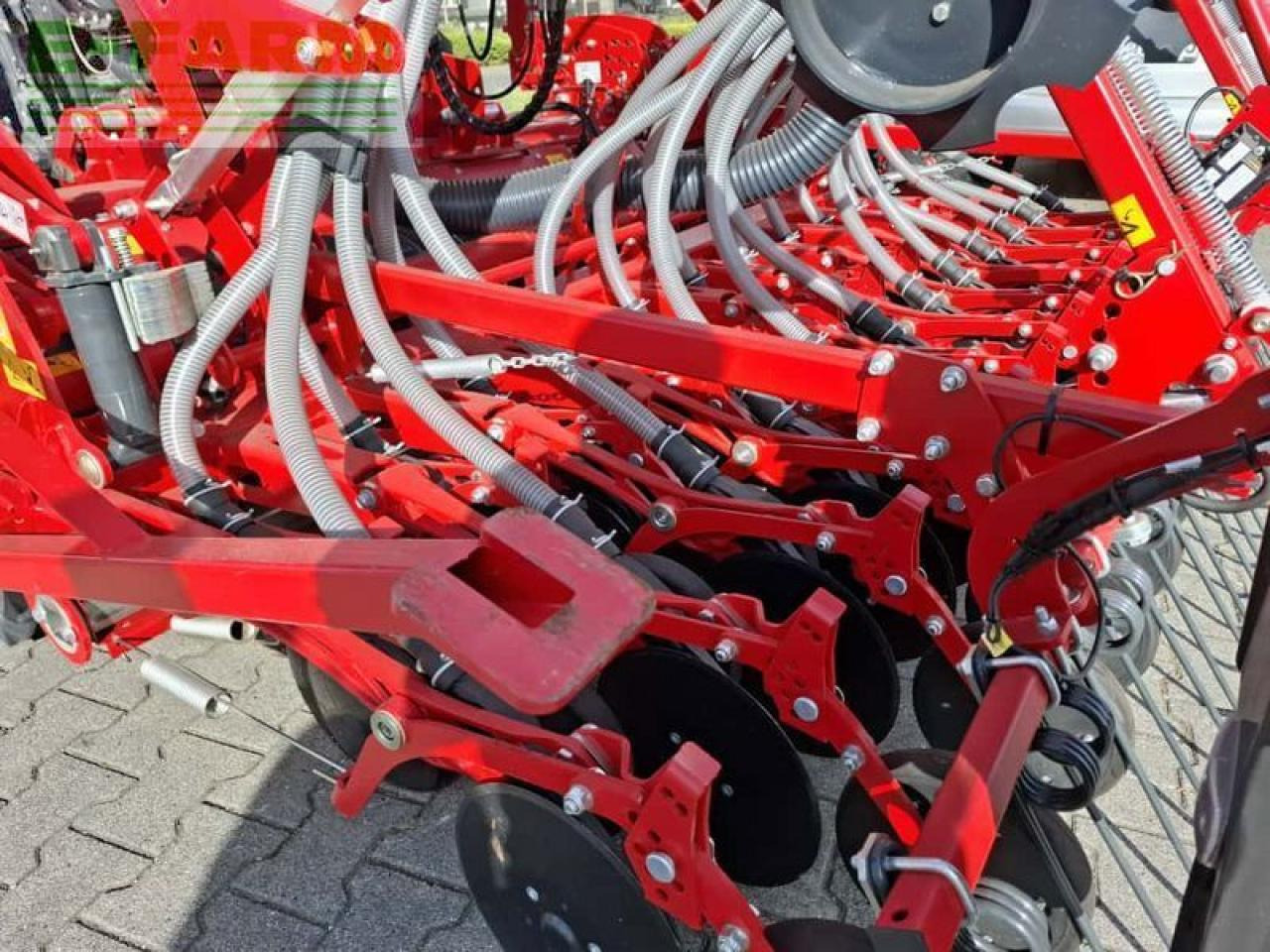 Посевной комплекс Kverneland e-drill mit s-serie kreiselegge: фото 8 Посевной комплекс Kverneland e-drill mit s-serie kreiselegge: фото 8