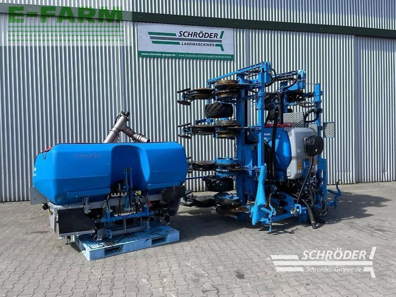 Lemken azurit 9/8.75 k d + solitair 23/1900 - Сеялка точного высева: фото 1 Lemken azurit 9/8.75 k d + solitair 23/1900 - Сеялка точного высева: фото 1