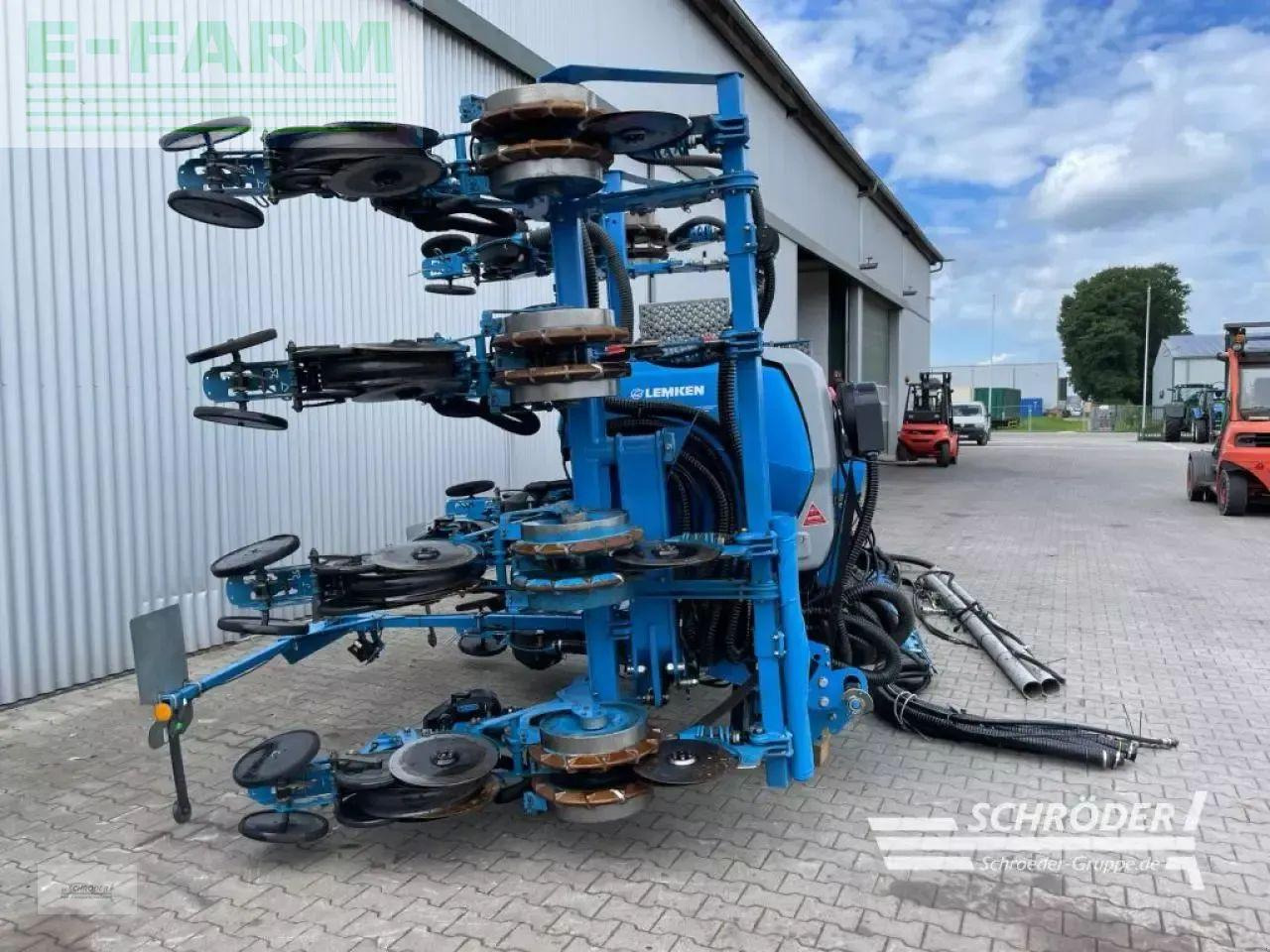 Lemken azurit 9/8.75 k d + solitair 23/1900 - Сеялка точного высева: фото 2 Lemken azurit 9/8.75 k d + solitair 23/1900 - Сеялка точного высева: фото 2