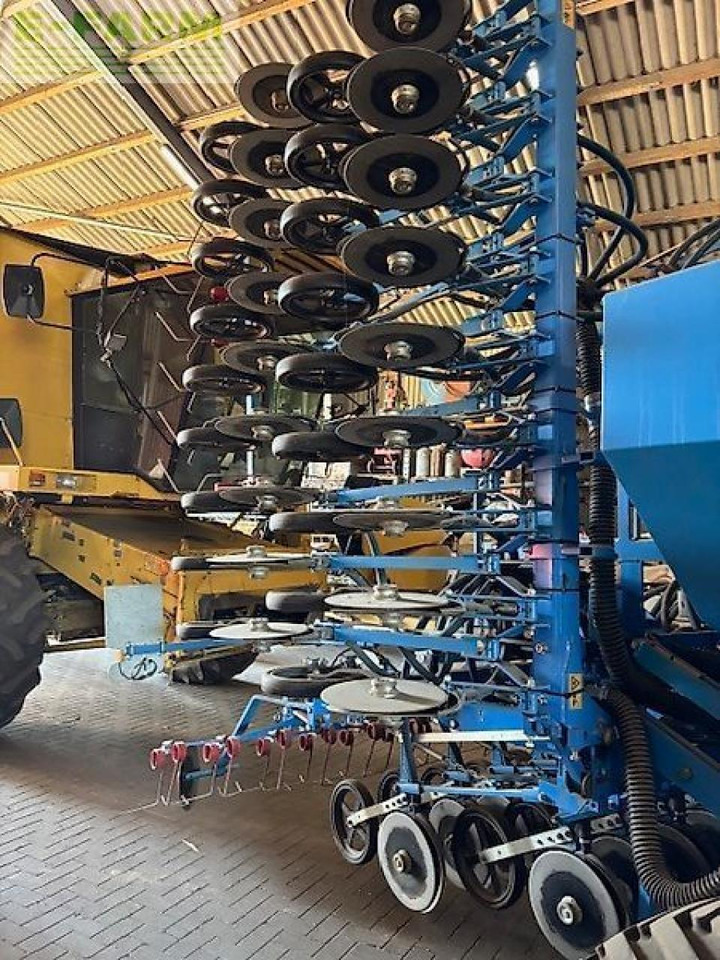 Lemken solitär 9/600 ka - ds 125 mit zirkon 12/600 ka - Сеялка: фото 3 Lemken solitär 9/600 ka - ds 125 mit zirkon 12/600 ka - Сеялка: фото 3