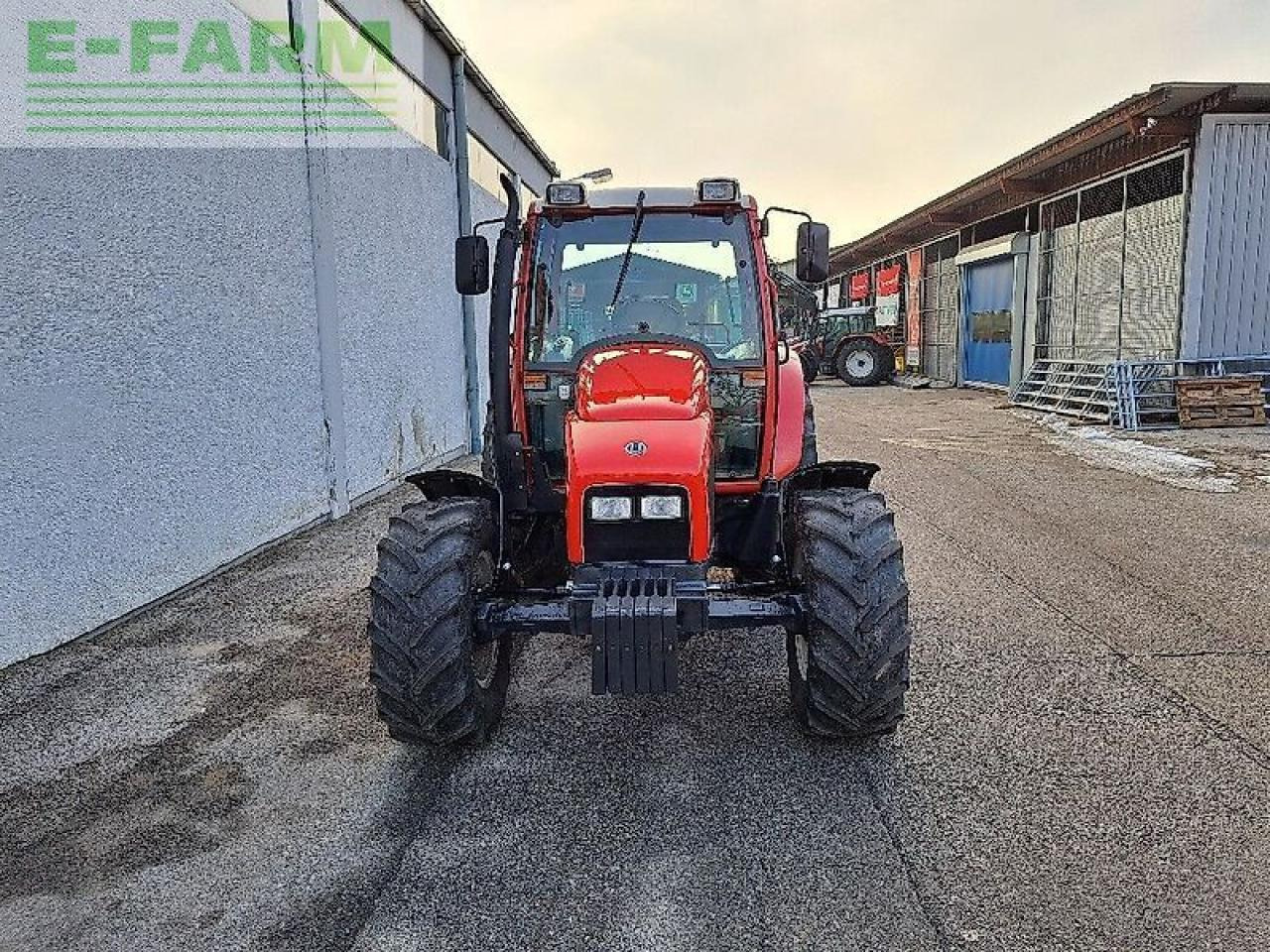 Lindner geotrac 83 a - Трактор: фото 2 Lindner geotrac 83 a - Трактор: фото 2