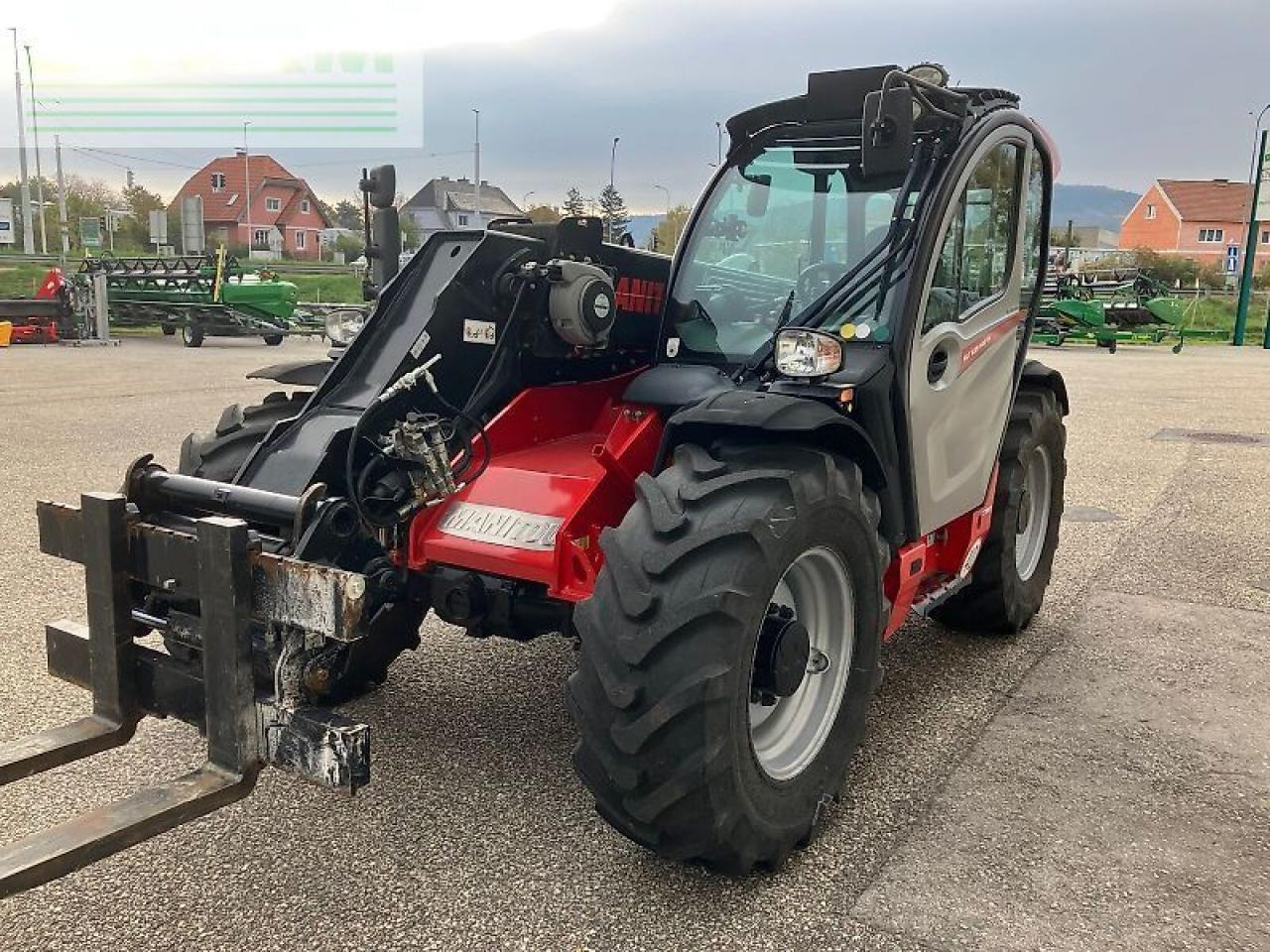 Manitou teleskoplader mlt 635 premium - Телескопический погрузчик: фото 2 Manitou teleskoplader mlt 635 premium - Телескопический погрузчик: фото 2