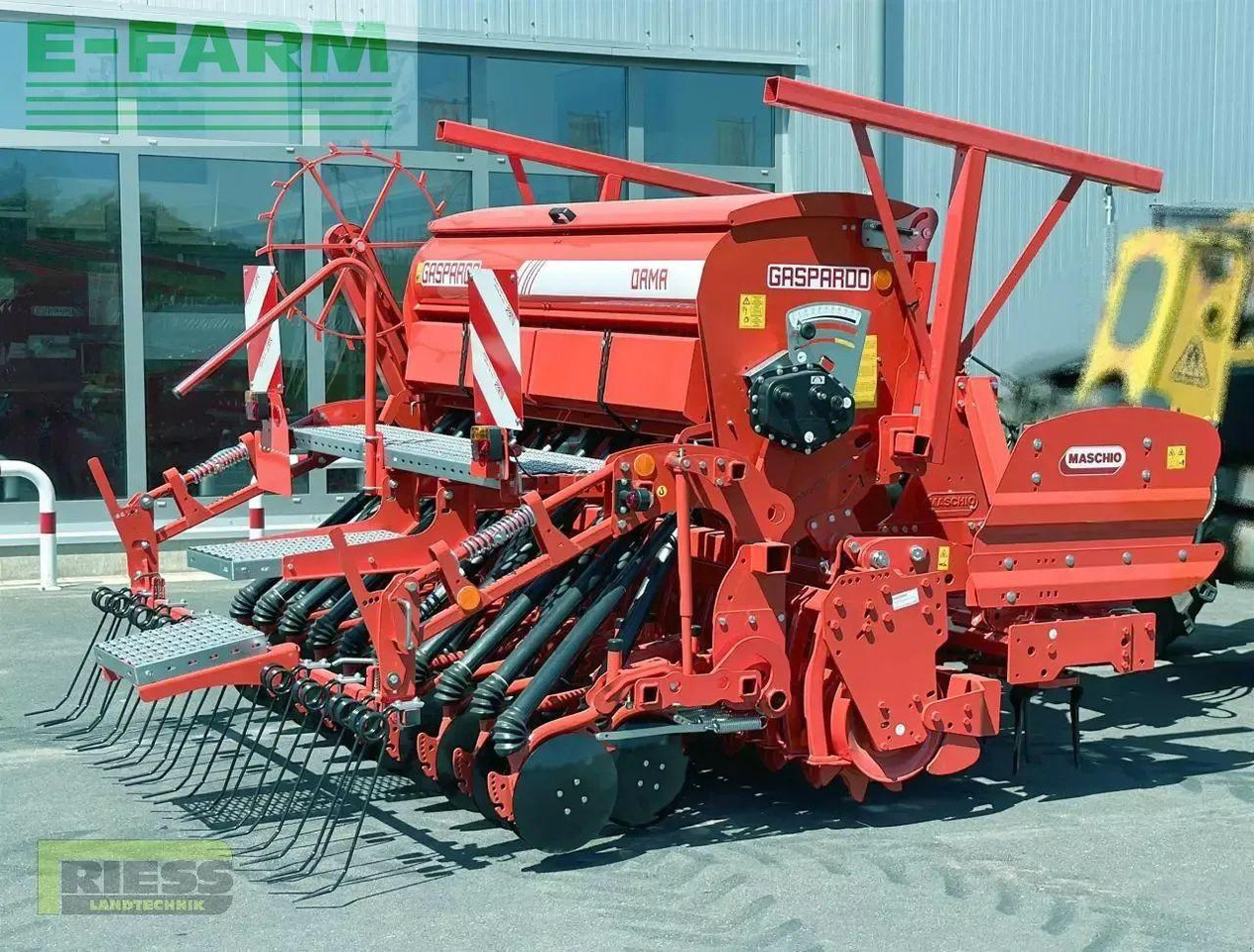 Maschio dama 250 20 corex dc-classic 2500 - Сеялка: фото 2 Maschio dama 250 20 corex dc-classic 2500 - Сеялка: фото 2