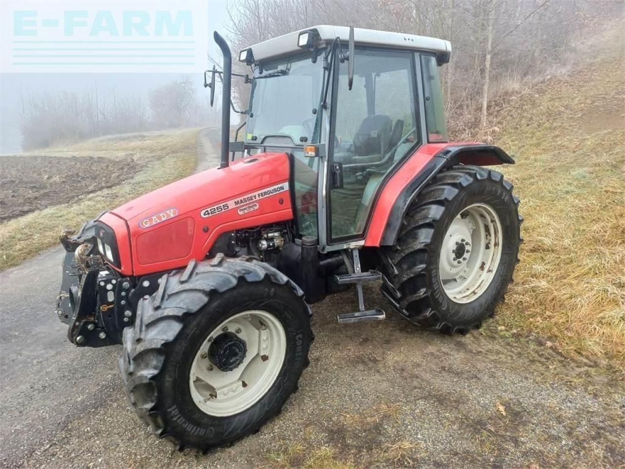 Massey Ferguson 4255-4 kl - Трактор: фото 1 Massey Ferguson 4255-4 kl - Трактор: фото 1