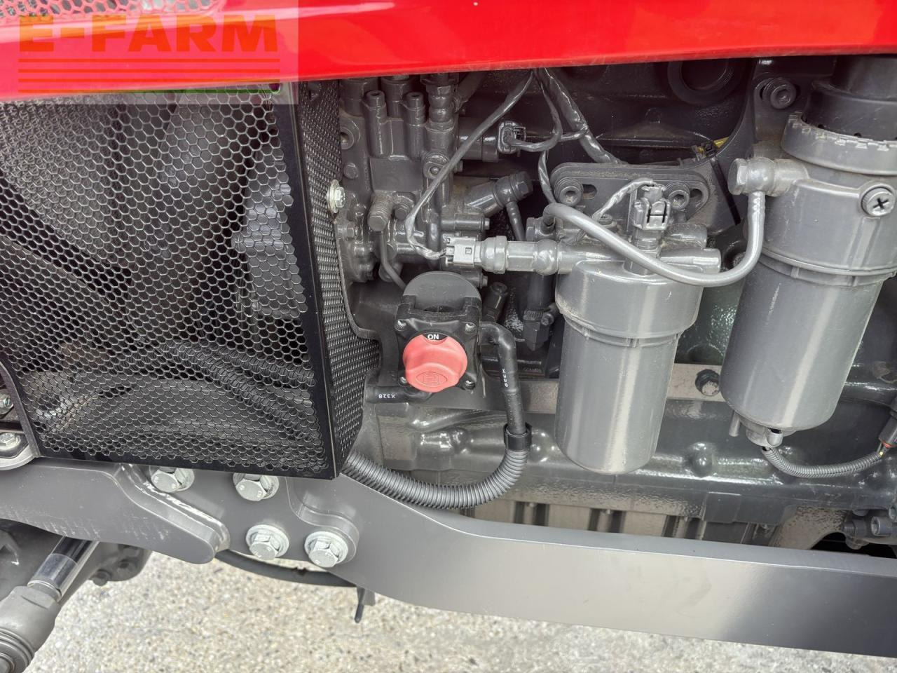 Трактор Massey Ferguson 5711 m dyna 4 comfort: фото 13