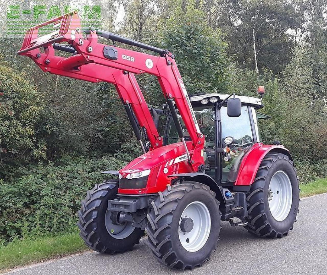 Massey Ferguson 5713 sl - Трактор: фото 1 Massey Ferguson 5713 sl - Трактор: фото 1