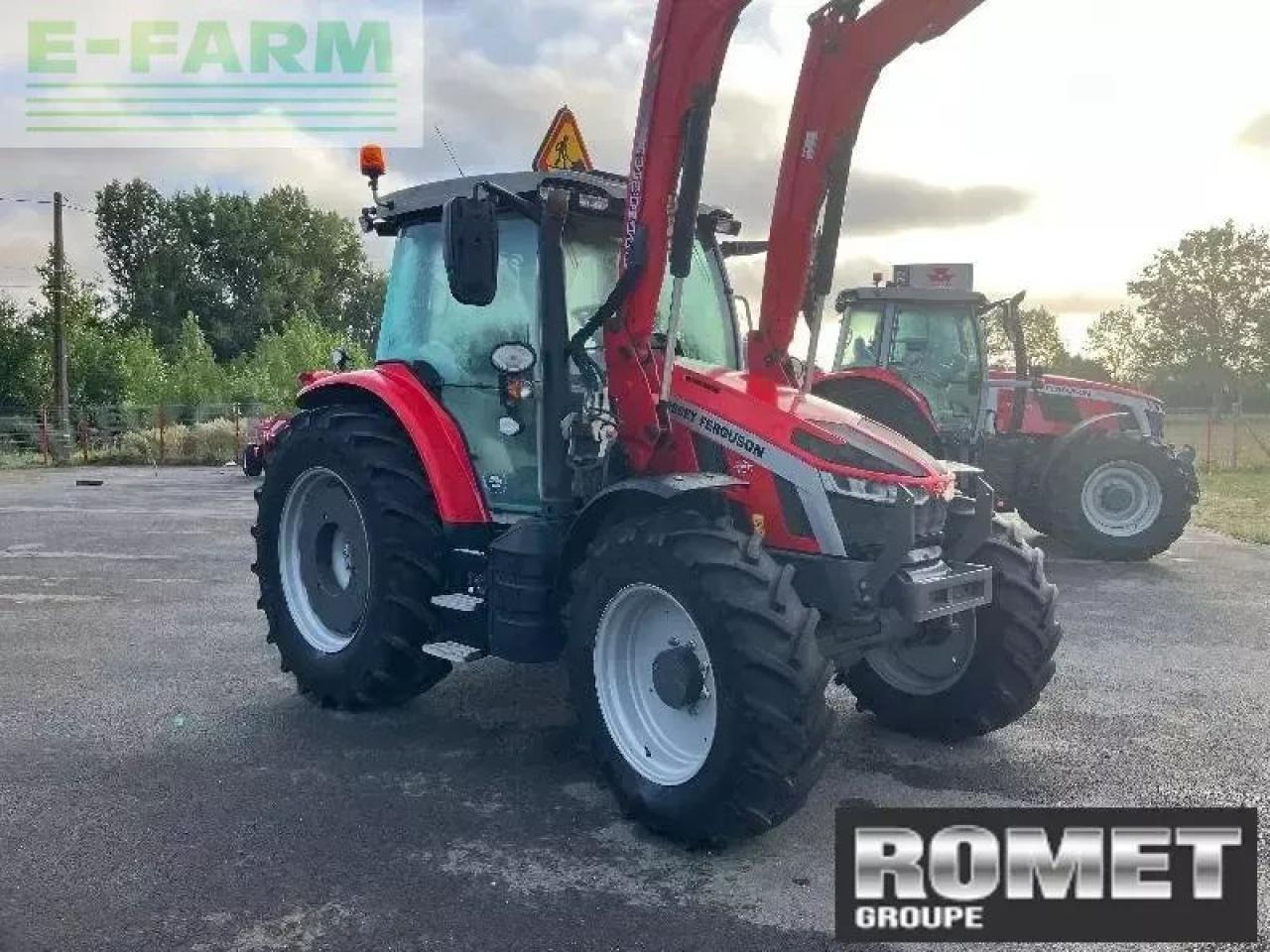 Massey Ferguson 5s-105 d6 vp - Трактор: фото 2 Massey Ferguson 5s-105 d6 vp - Трактор: фото 2