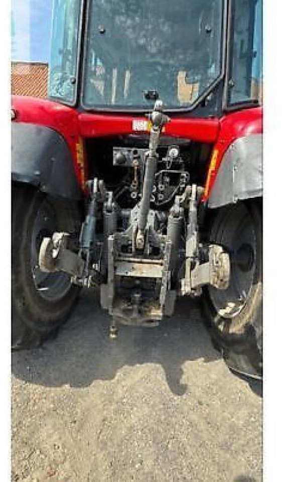 Massey Ferguson 6480 dyna6 - Трактор: фото 3 Massey Ferguson 6480 dyna6 - Трактор: фото 3