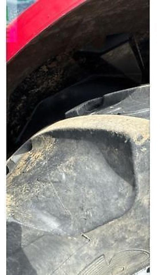 Massey Ferguson 6480 dyna6 - Трактор: фото 4 Massey Ferguson 6480 dyna6 - Трактор: фото 4