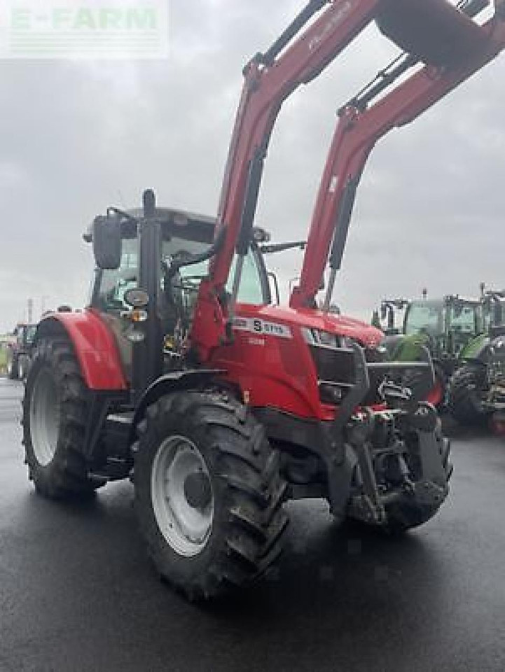Massey Ferguson 6715s - Трактор: фото 1 Massey Ferguson 6715s - Трактор: фото 1