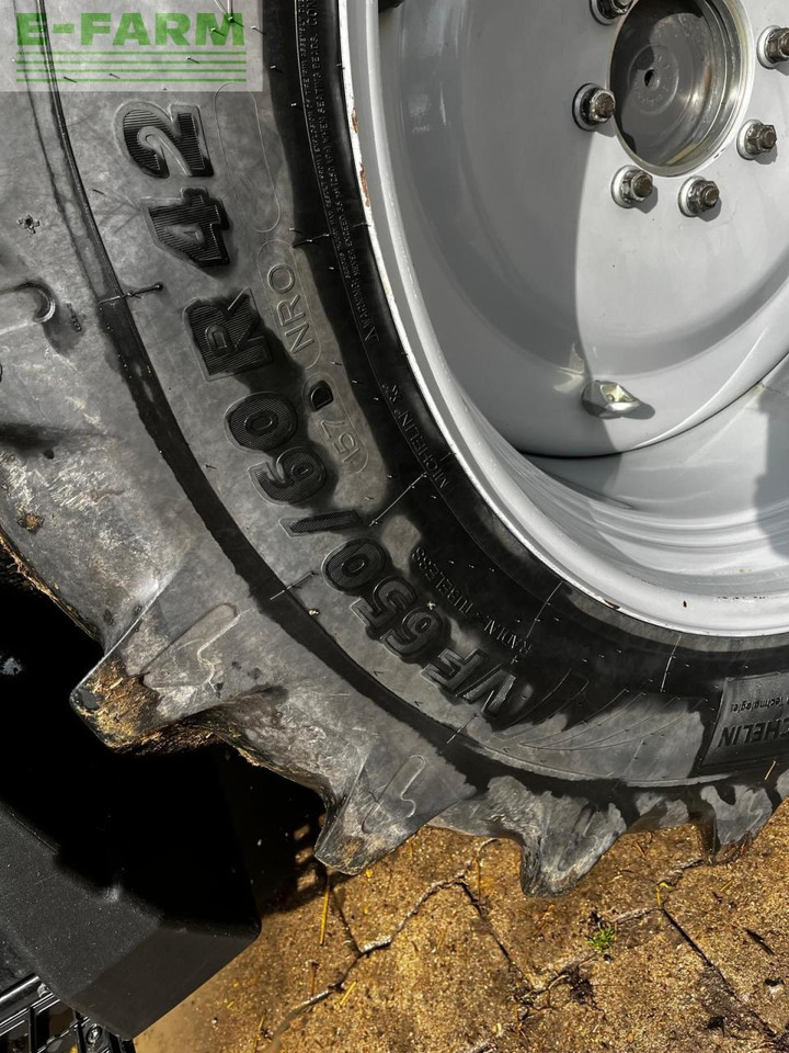 Трактор Massey Ferguson 6718S Dyna-VT: фото 9 Трактор Massey Ferguson 6718S Dyna-VT: фото 9