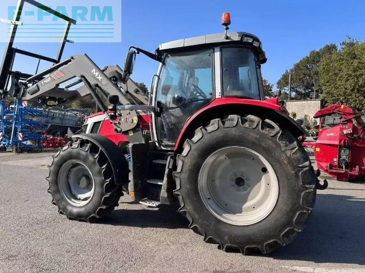 Трактор Massey Ferguson 6s.135 d6: фото 6 Трактор Massey Ferguson 6s.135 d6: фото 6