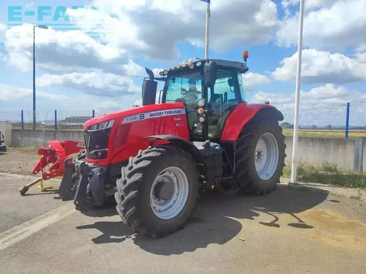 Massey Ferguson 7720 s - Трактор: фото 1 Massey Ferguson 7720 s - Трактор: фото 1