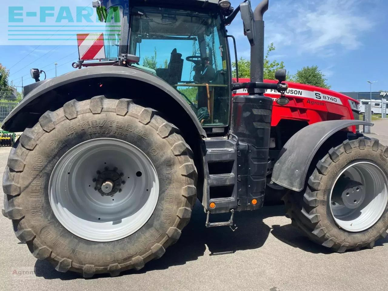 Massey Ferguson 8740 s dyna vt exclusive Exclusive - Трактор: фото 3 Massey Ferguson 8740 s dyna vt exclusive Exclusive - Трактор: фото 3