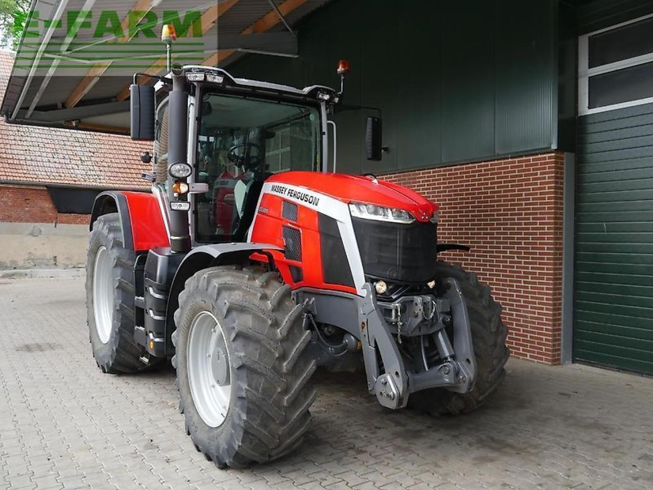 Massey Ferguson 8s.225 dyna-7 - Трактор: фото 2 Massey Ferguson 8s.225 dyna-7 - Трактор: фото 2