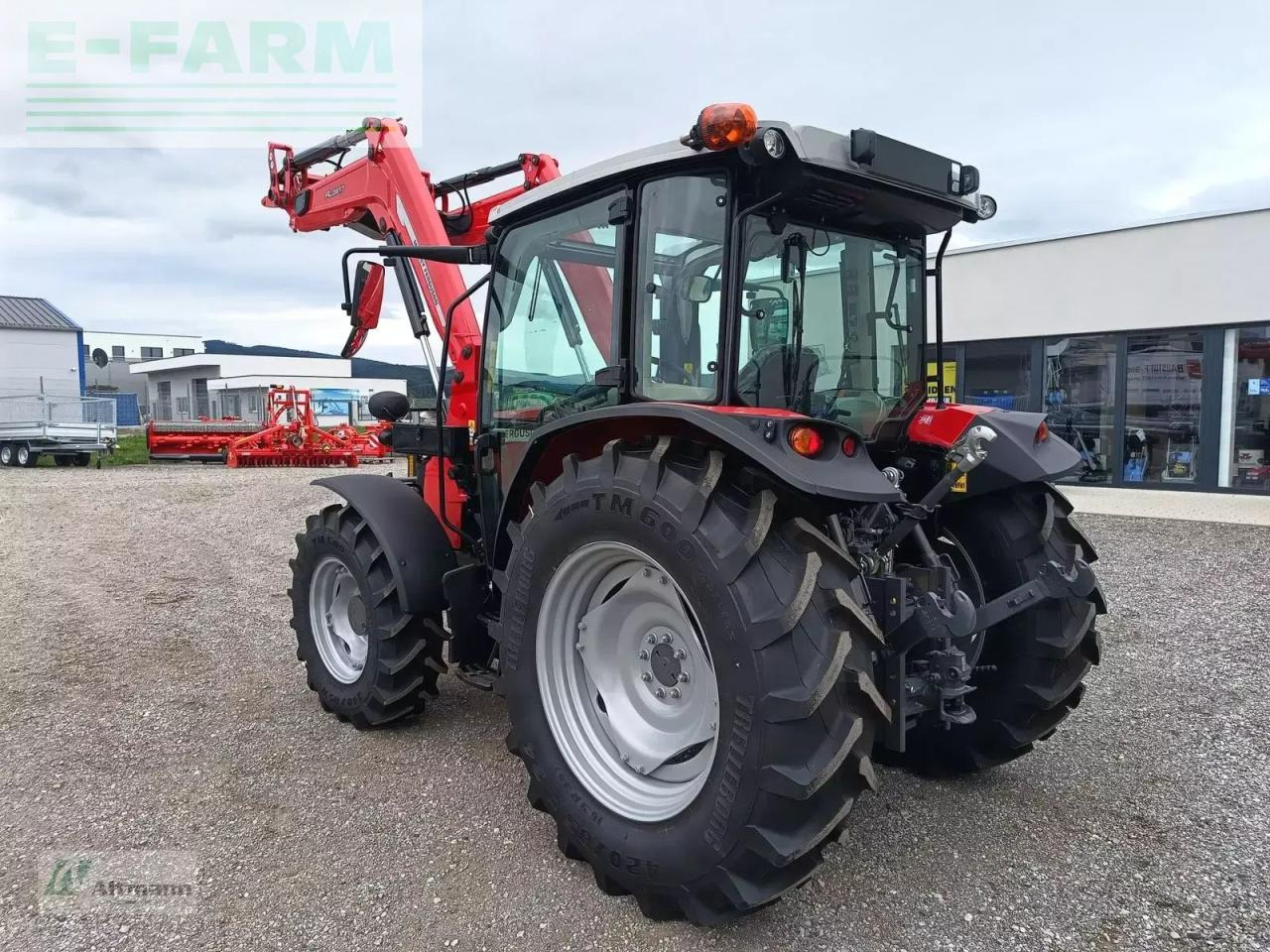 Massey Ferguson mf 4708 m kabine - Трактор: фото 2 Massey Ferguson mf 4708 m kabine - Трактор: фото 2