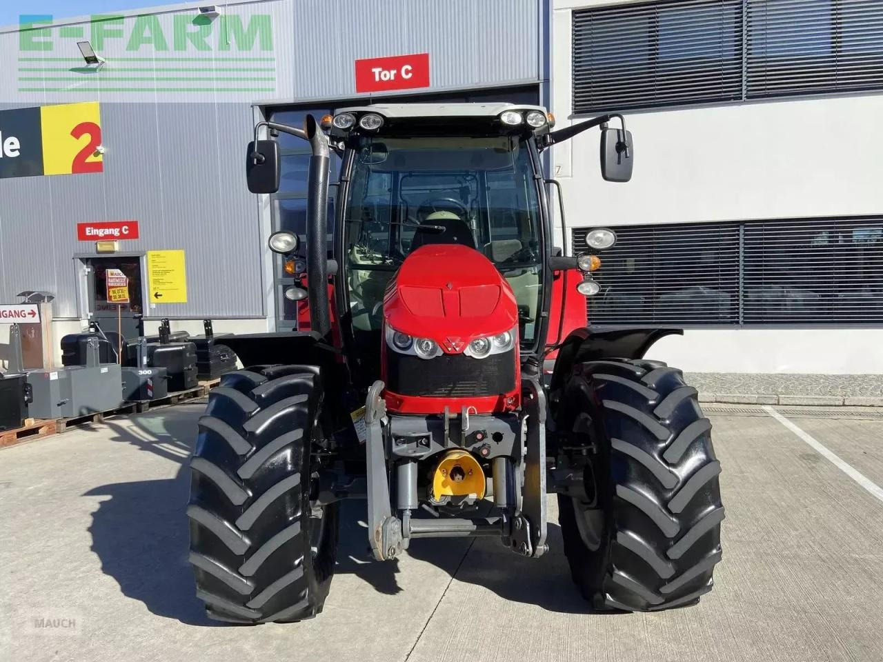 Massey Ferguson mf 5611 dyna-4 essential Essential - Трактор: фото 2 Massey Ferguson mf 5611 dyna-4 essential Essential - Трактор: фото 2