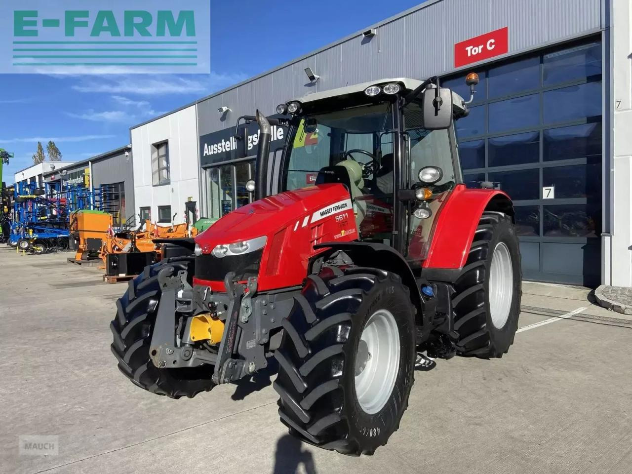 Massey Ferguson mf 5611 dyna-4 essential Essential - Трактор: фото 1 Massey Ferguson mf 5611 dyna-4 essential Essential - Трактор: фото 1