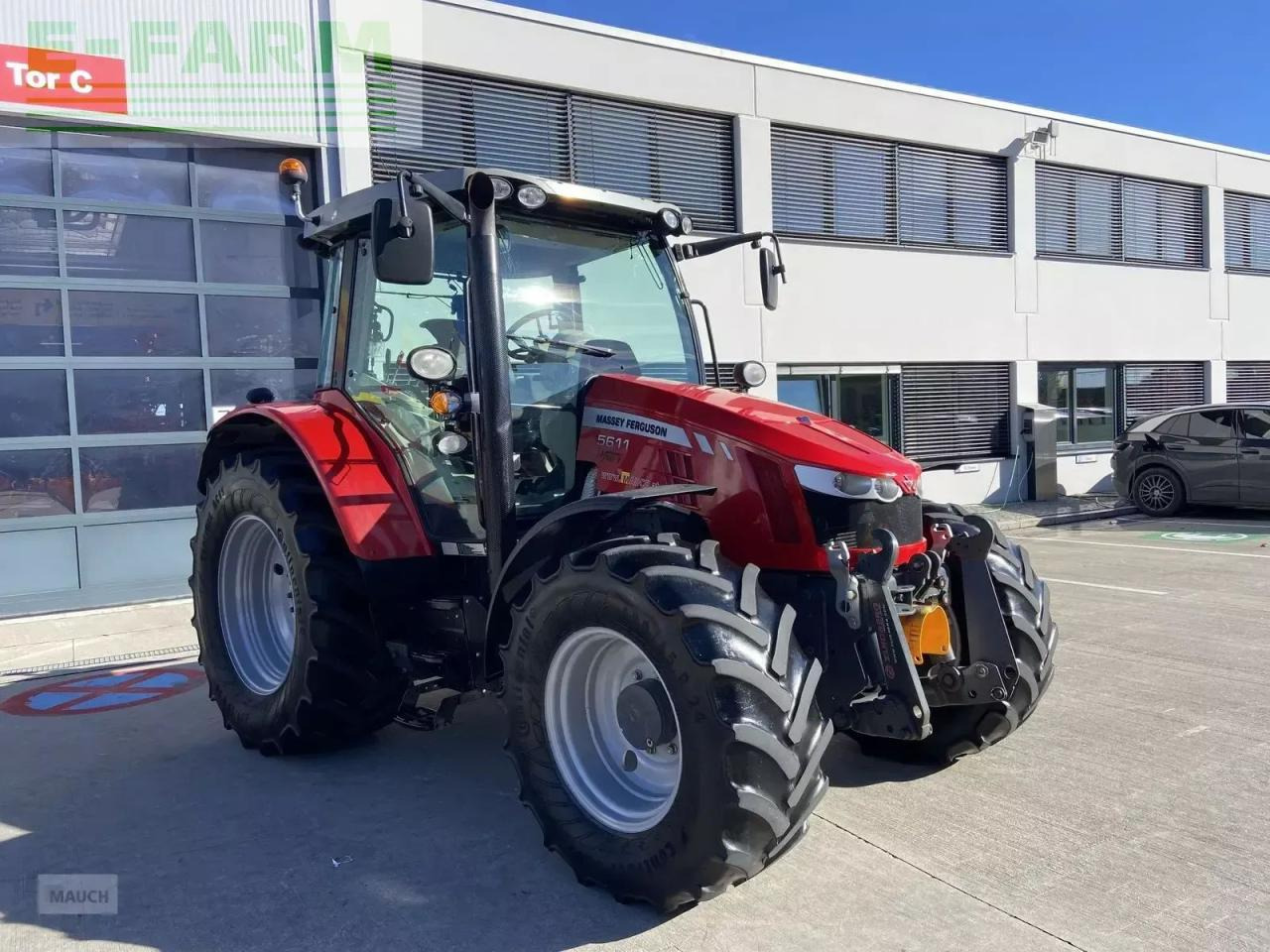 Massey Ferguson mf 5611 dyna-4 essential Essential - Трактор: фото 3 Massey Ferguson mf 5611 dyna-4 essential Essential - Трактор: фото 3