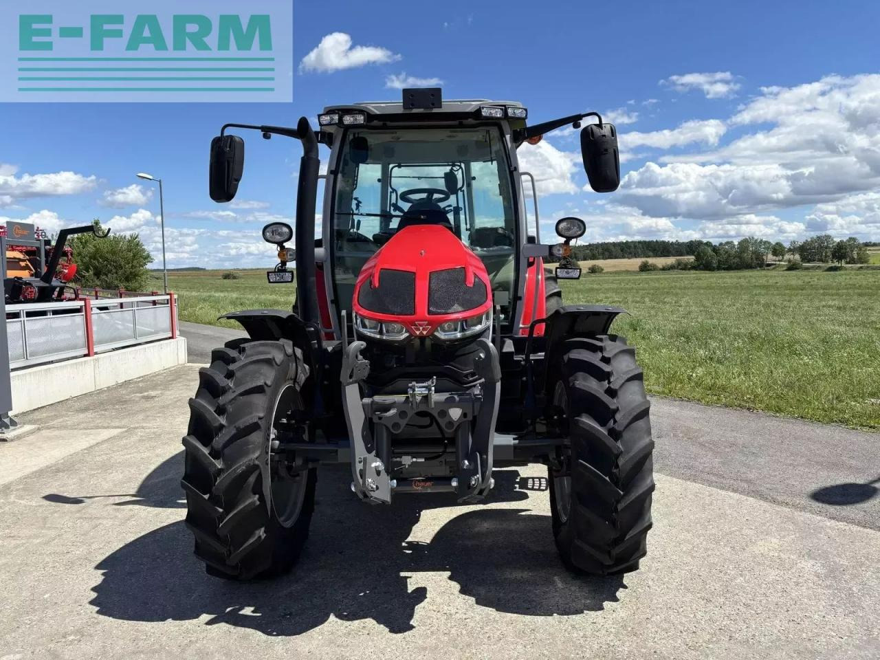 Massey Ferguson mf 5s.115 dyna-6 efficient Efficient - Трактор: фото 2 Massey Ferguson mf 5s.115 dyna-6 efficient Efficient - Трактор: фото 2