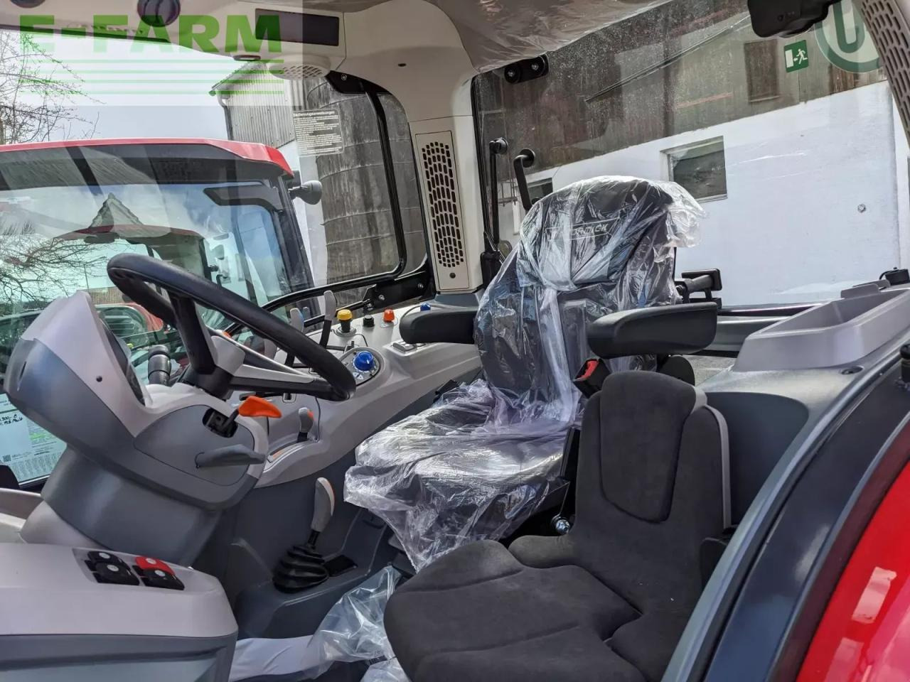 McCormick x5.085 - Трактор: фото 5 McCormick x5.085 - Трактор: фото 5