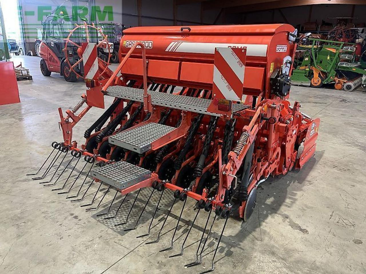 Mustang maschio / gaspardo säkombination dc + dama 250 - Сеялка: фото 3 Mustang maschio / gaspardo säkombination dc + dama 250 - Сеялка: фото 3