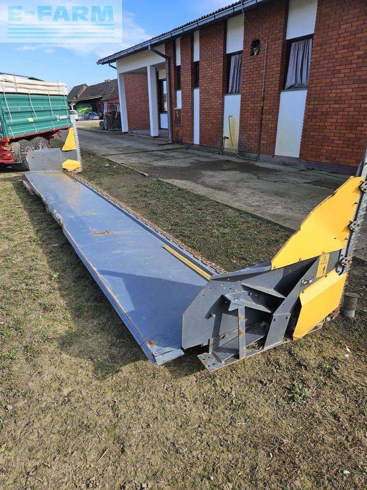 Зерноуборочный комбайн New Holland CX 860: фото 13