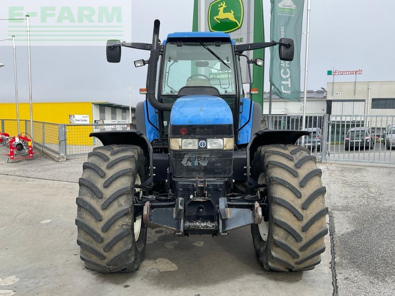 New Holland TM 150 - Трактор: фото 3 New Holland TM 150 - Трактор: фото 3