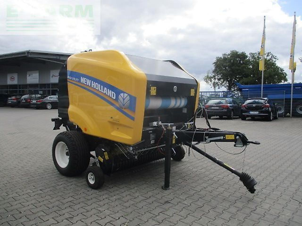 New Holland br 150 utility - Пресс-подборщик тюковый: фото 3 New Holland br 150 utility - Пресс-подборщик тюковый: фото 3