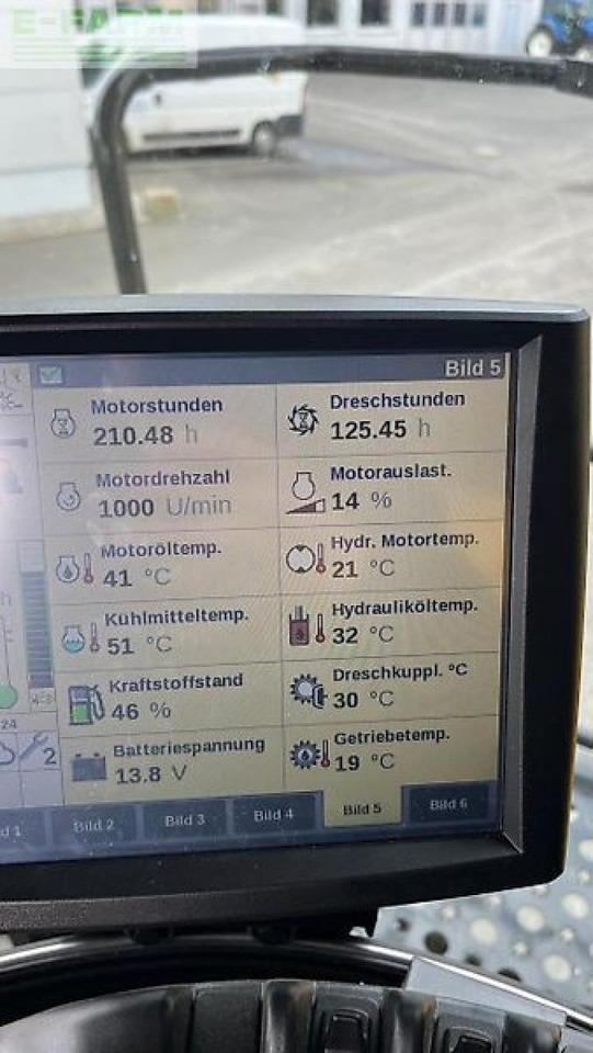 Зерноуборочный комбайн New Holland cr 8.80 raupe: фото 17