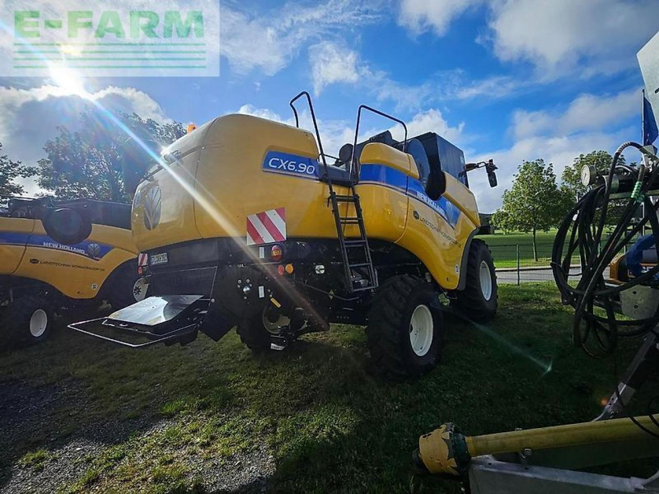 New Holland cx 6.90 mit ultraflowtrommel !!! - Зерноуборочный комбайн: фото 3 New Holland cx 6.90 mit ultraflowtrommel !!! - Зерноуборочный комбайн: фото 3