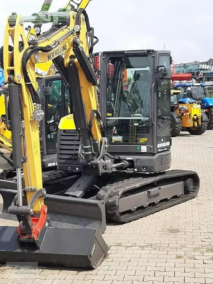 New Holland e65d - Мини-экскаватор: фото 5 New Holland e65d - Мини-экскаватор: фото 5