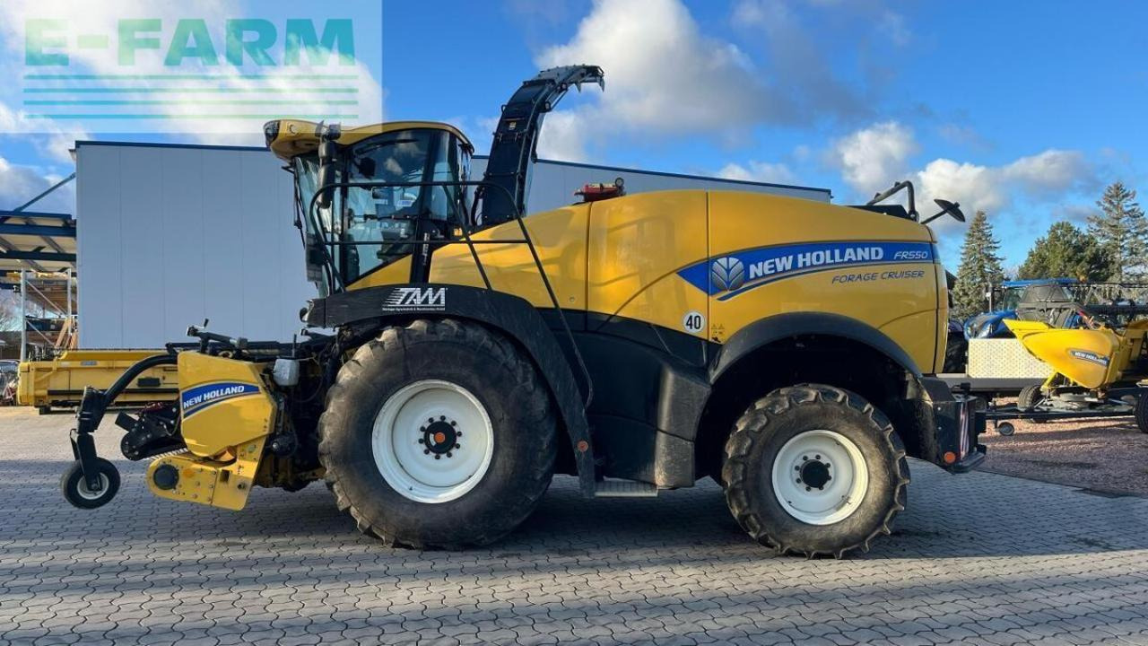 New Holland fr 550 häcksler inkl. pickup und maisgebiss - Кормоуборочный комбайн: фото 4 New Holland fr 550 häcksler inkl. pickup und maisgebiss - Кормоуборочный комбайн: фото 4