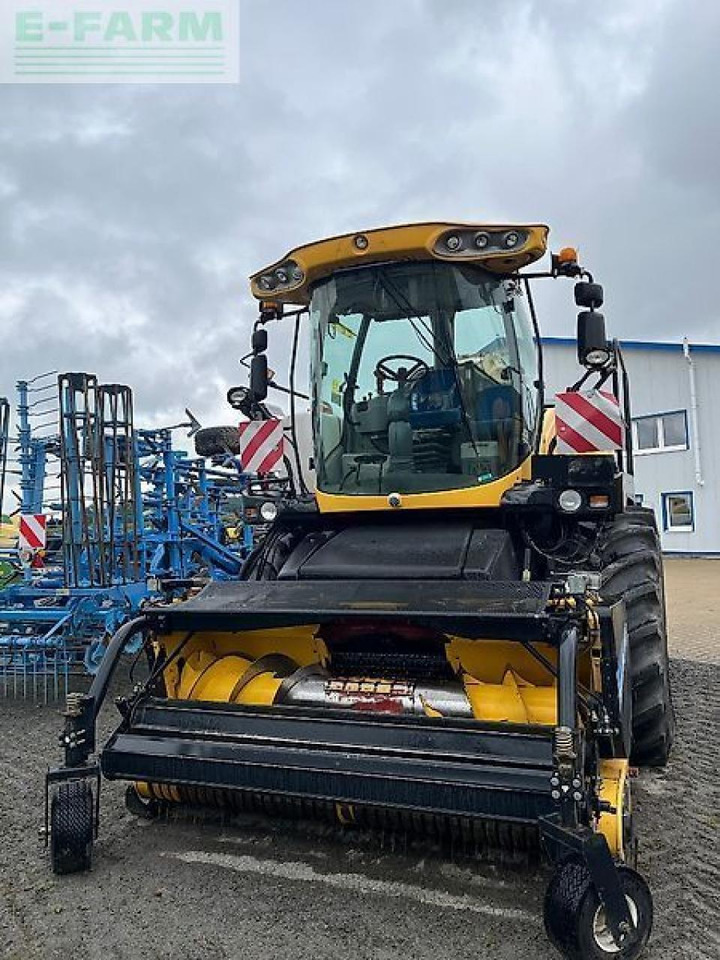 New Holland fr 9050 - Кормоуборочный комбайн: фото 2 New Holland fr 9050 - Кормоуборочный комбайн: фото 2