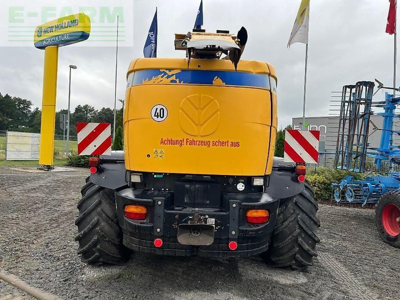 New Holland fr 9050 - Кормоуборочный комбайн: фото 5 New Holland fr 9050 - Кормоуборочный комбайн: фото 5