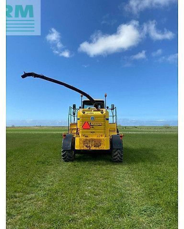 New Holland fx 60 - Кормоуборочный комбайн: фото 3 New Holland fx 60 - Кормоуборочный комбайн: фото 3