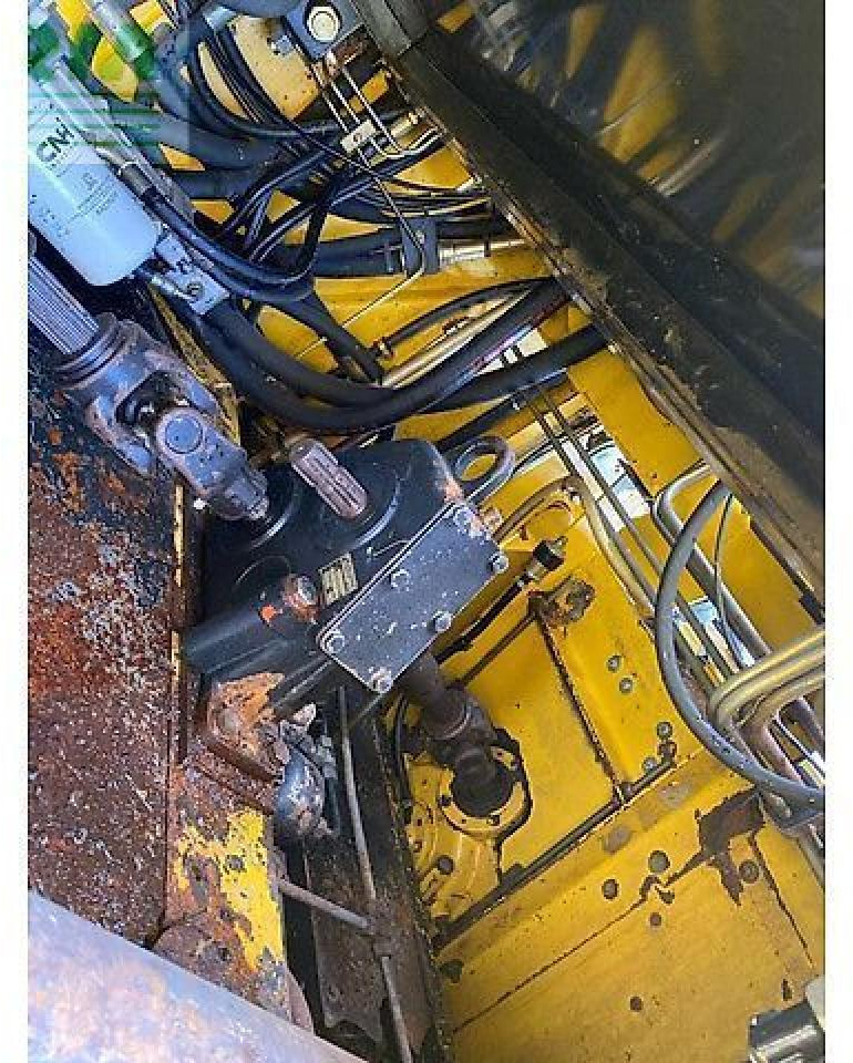 Кормоуборочный комбайн New Holland fx 60: фото 8