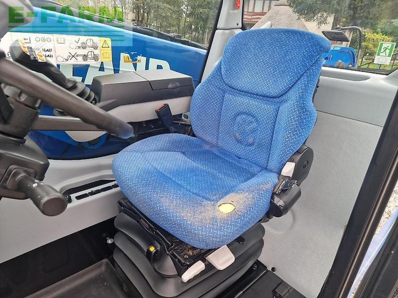 Колёсный погрузчик New Holland lm 7.42: фото 11