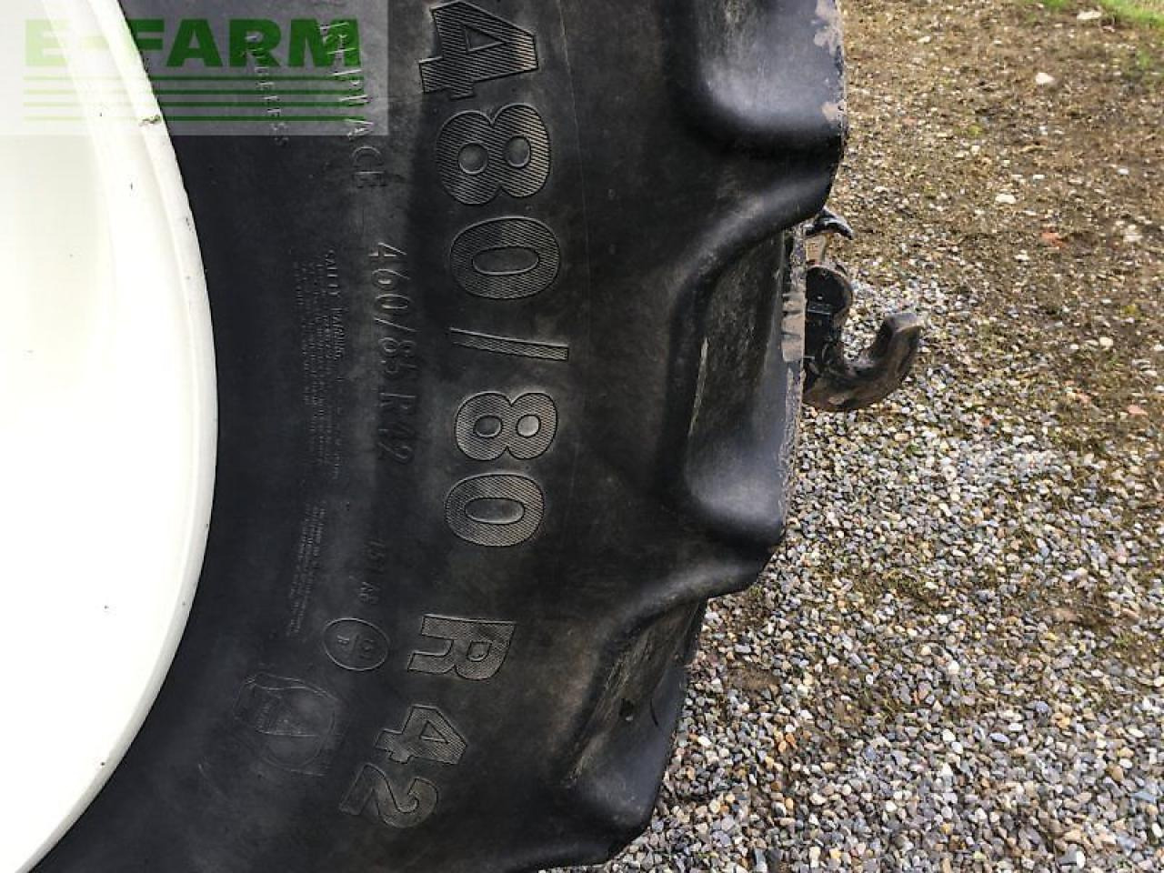 New Holland t 6020 - Трактор: фото 4 New Holland t 6020 - Трактор: фото 4