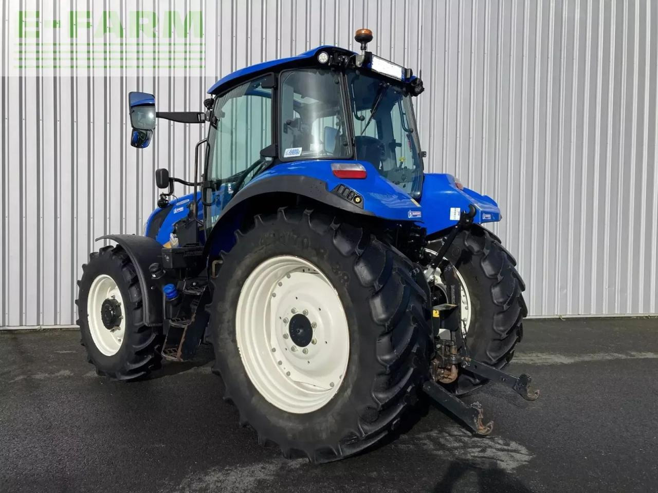 New Holland t5.100 evolution - Трактор: фото 4 New Holland t5.100 evolution - Трактор: фото 4