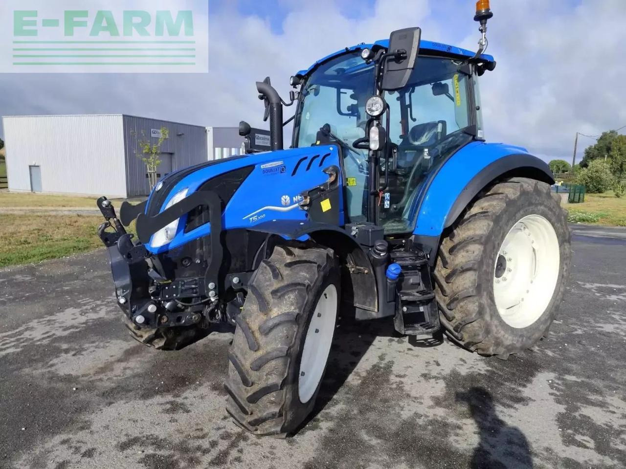 New Holland t5.100ec EC - Трактор: фото 2 New Holland t5.100ec EC - Трактор: фото 2