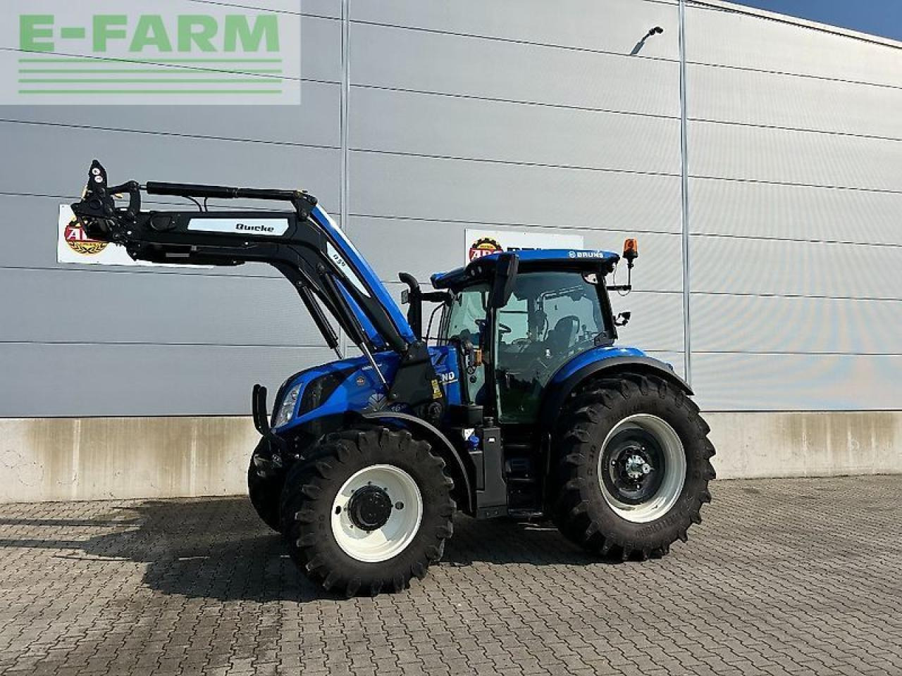 New Holland t6.145 autocommand my19 - Трактор: фото 2 New Holland t6.145 autocommand my19 - Трактор: фото 2