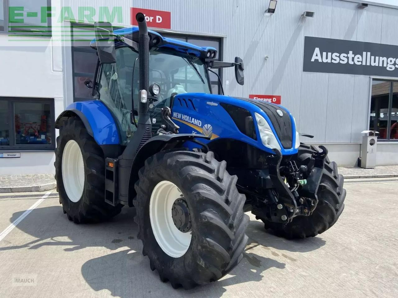 New Holland t6.145 stage v - Трактор: фото 3 New Holland t6.145 stage v - Трактор: фото 3