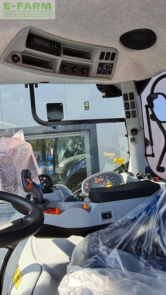 Трактор New Holland t6.160 dynamic command sidewinder ii (stage v) SideWinder II: фото 7