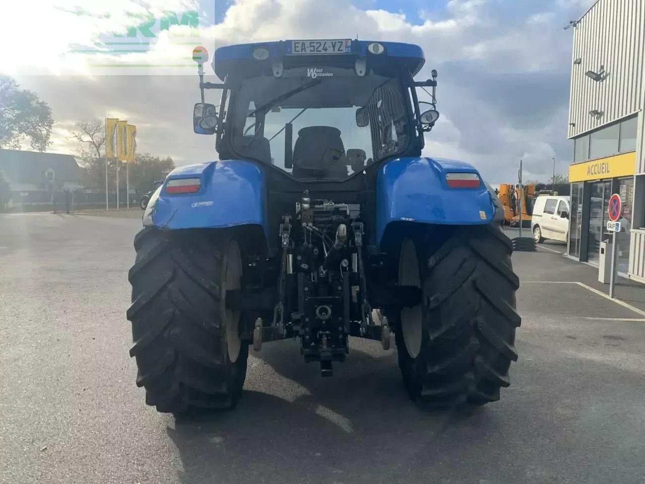 New Holland t6.175 electro command - Трактор: фото 4 New Holland t6.175 electro command - Трактор: фото 4