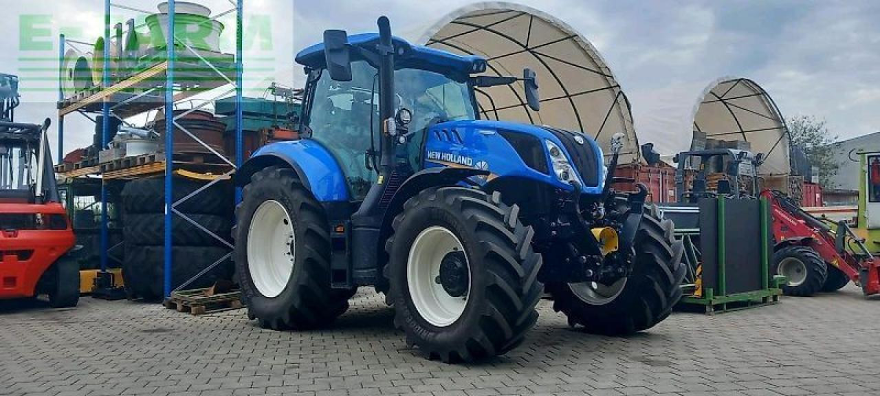 New Holland t6.180 dynamic command - Трактор: фото 1 New Holland t6.180 dynamic command - Трактор: фото 1